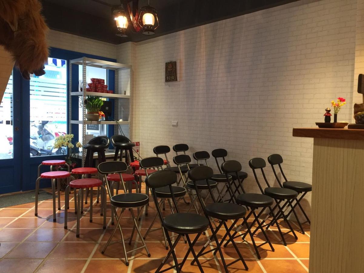 Tourist Bunny Hostel Tamsui Exterior photo